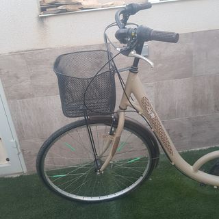Bicicleta paseo clásica beige