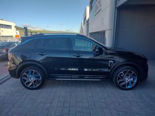 Lynk & Co 01 1.5 PHEV 6.6kW 192 kW (261 CV)