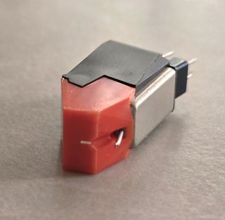 Cápsula y Agujas Nakaoka C 501 MP para tocadiscos