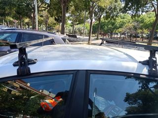 Barra portaequipajes baca coche