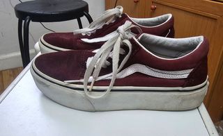 Vans-Moradas