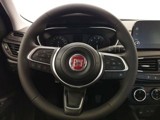 Fiat Tipo Sedán Diésel MT 1.6 95kW (130CV) -