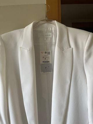Blazer Zara blanca manga 3/4 M