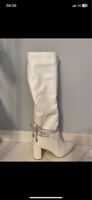 Stivali alti beige - tacco alto