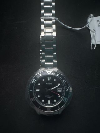 Reloj Casio nuevo - MDV-10D-1A1VDF