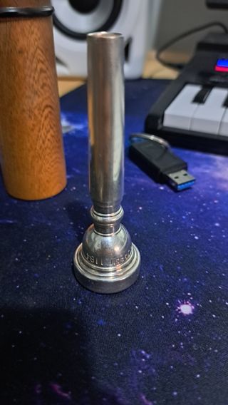 Boquilla Yamaha 11B4 Trompeta