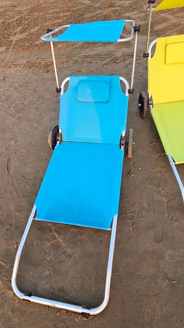 Hamacas playa con sombrilla