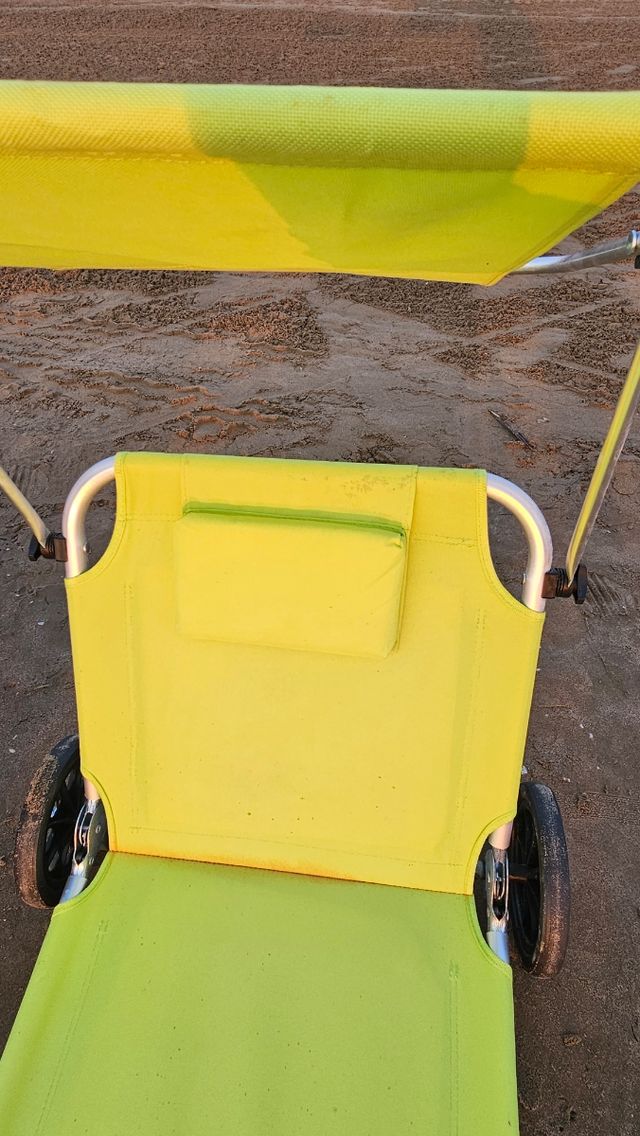 Hamacas playa con sombrilla