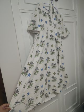 Vestido Zara estampado XL.
