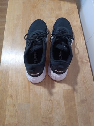Zapatillas PUMA negras