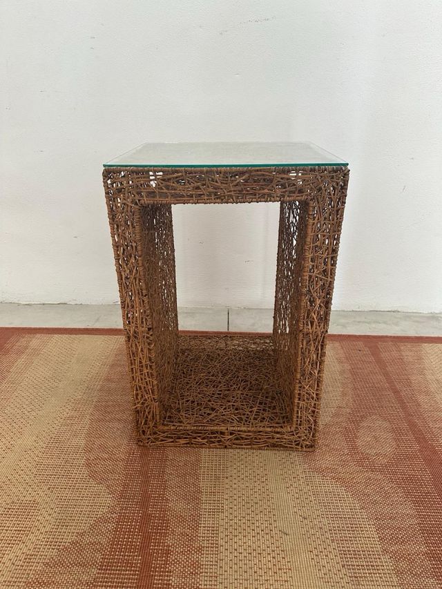 Mesita ratán & cristal