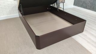 Canape en color wengue,135x190 y 150x190