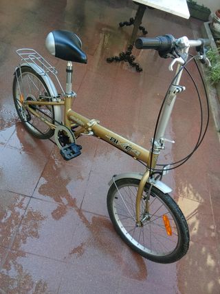 Bicicleta plegabls y alquilamos a vitación