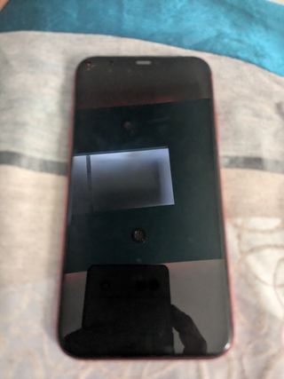 iPhone 11 rojo - 64 GB