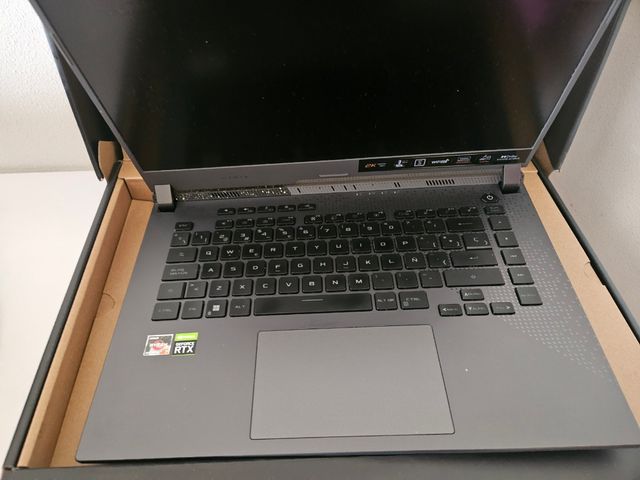 Portátil Gaming Asus ROG Strix G15 - Negro