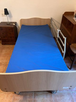 Cama articulada GOBSA -  con barandillas