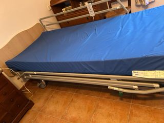 Cama articulada GOBSA -  con barandillas