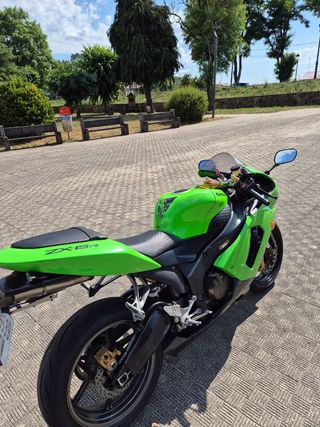 Kawasaki ZX-6R 636 Ninja