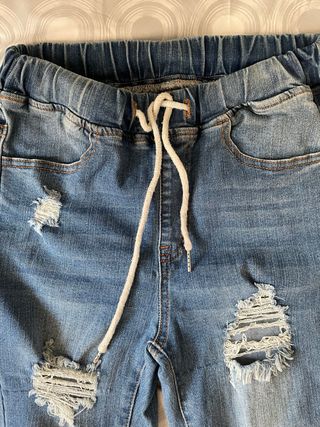Vaqueros joggers rotos azules