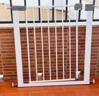 Barrera seguridad bebé 68x73