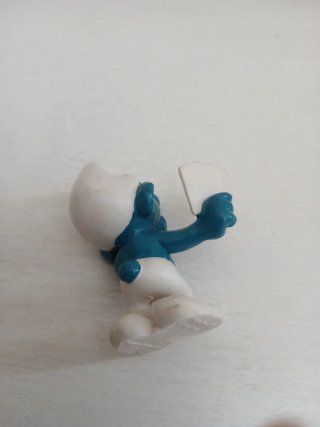 Puffo baro Smurf pitufo jugador de cartas