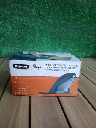 Ratón vertical Fellowes Penguin M