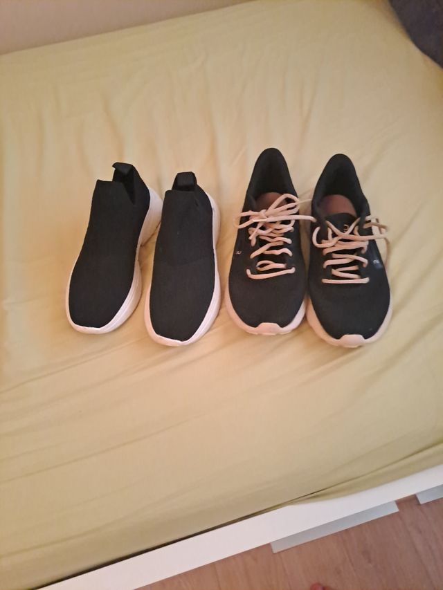 Zapatillas negras deportivas