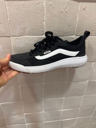 Zapatillas Vans negras talla 38