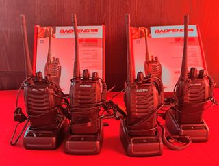 4 Walkie Talkies BAOFENG