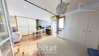 Piso en venta en Nou Moles en Valencia
