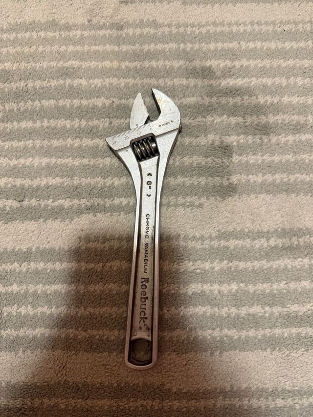 Llave inglesa Roebuck 8" - Ajustable