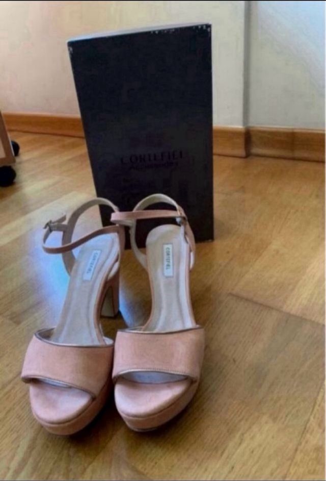 Sandalias tacón Cortefiel