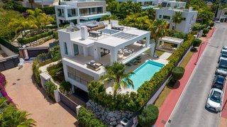 Chalet en alquiler en Los Naranjos en Marbella