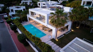 Chalet en alquiler en Los Naranjos en Marbella