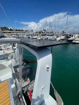 Catamarán de vela usado