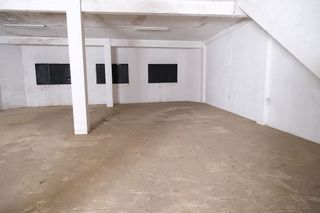 Edificio en venta en Gelves