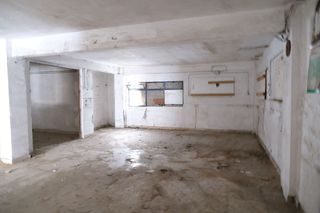 Edificio en venta en Gelves