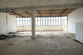 Edificio en venta en Gelves