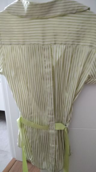 Blusa Zara rayas verdes XS