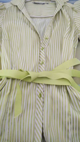 Blusa Zara rayas verdes XS
