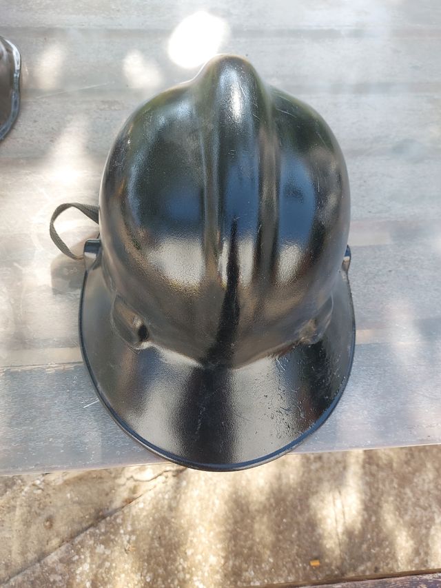 Casco Bombero Antiguo