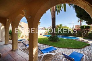 Chalet en venta en Empuriabrava en Castelló d´Empúries