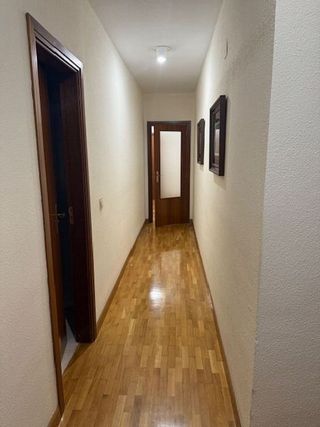 Piso en alquiler en Ermitagaña - Mendebaldea en Pamplona