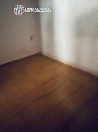 Casa adosada en venta en Hellín