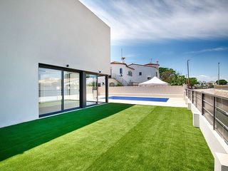 Casa pareada en venta en Empuriabrava en Castelló d´Empúries