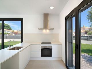 Casa pareada en venta en Empuriabrava en Castelló d´Empúries