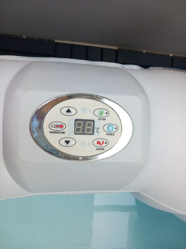 Spa hinchable maquinaria incorporada y calentador