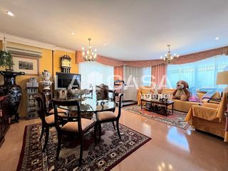 Piso en venta en Gorg - Pep Ventura en Badalona