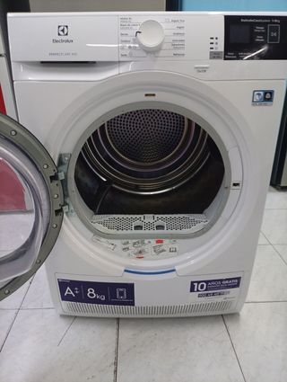 Secadora Electrolux PerfectCare 800 - 8kg