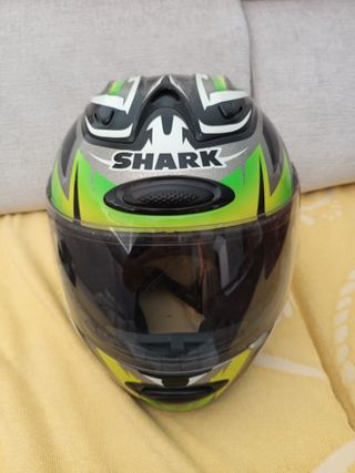 Casco moto Shark diseño verde